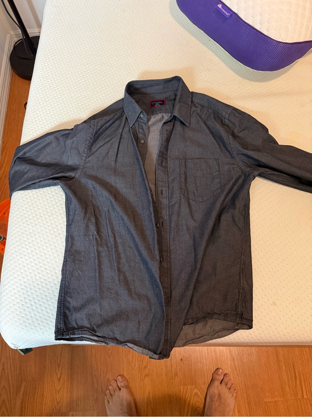 UNTUCKit Men's Charcoal Button-Down Casual Shirt